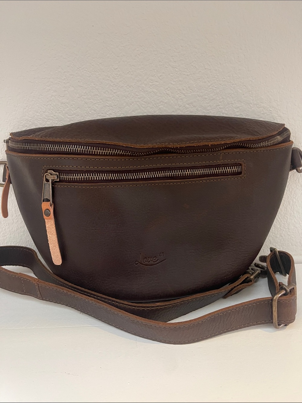 Love 41 Tumbled Fanny Bag NEW in Dark Coffee